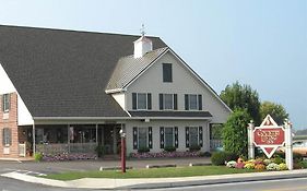 Country Living Inn